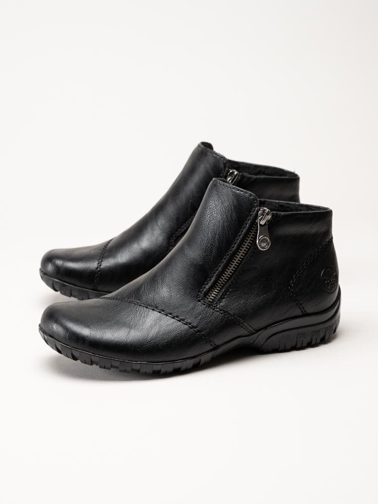 Rieker - Svarta fodrade boots
