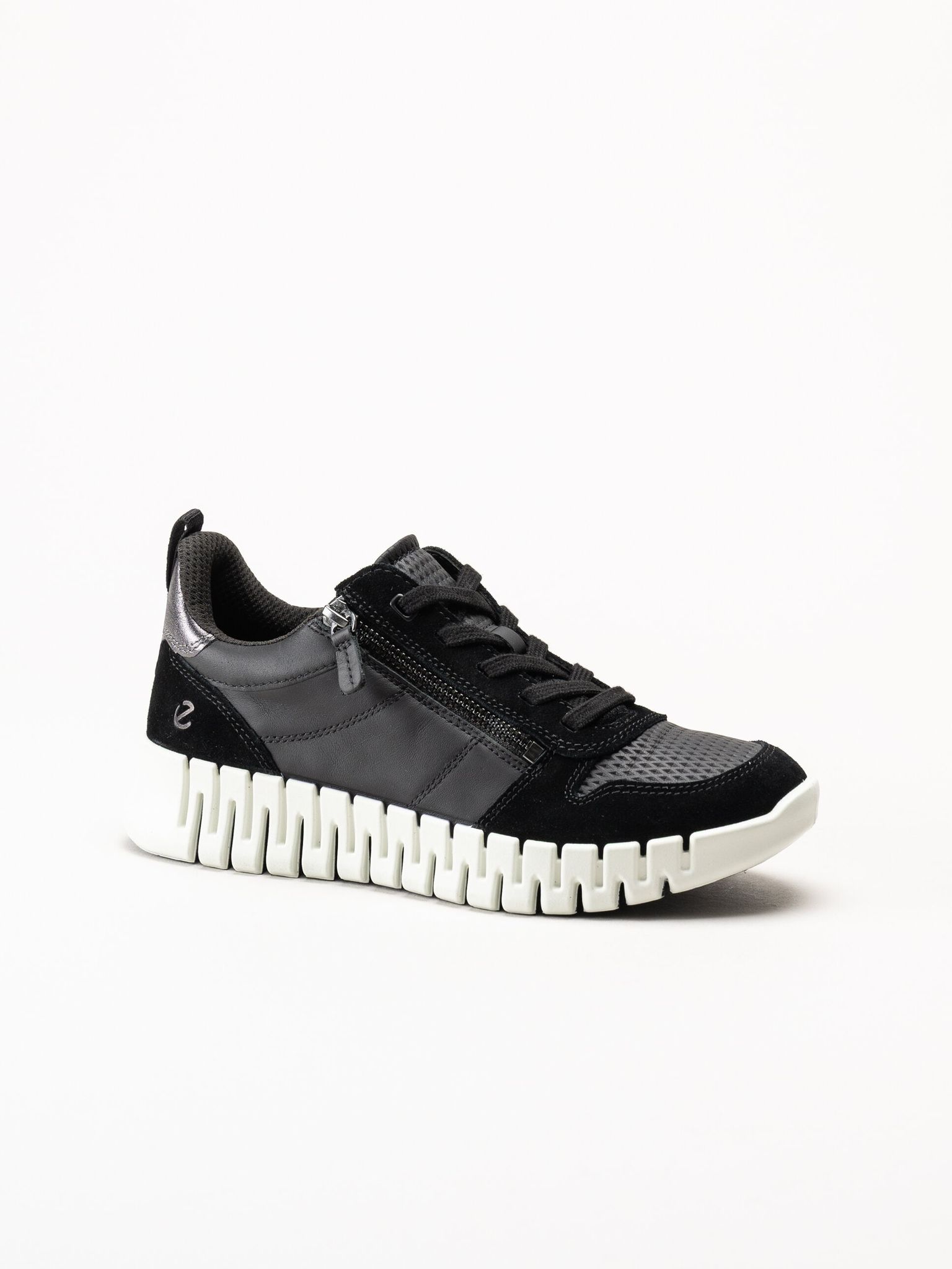 Ecco - Gruuv W Side Zip Lace - Svarta sneakers i nubuck