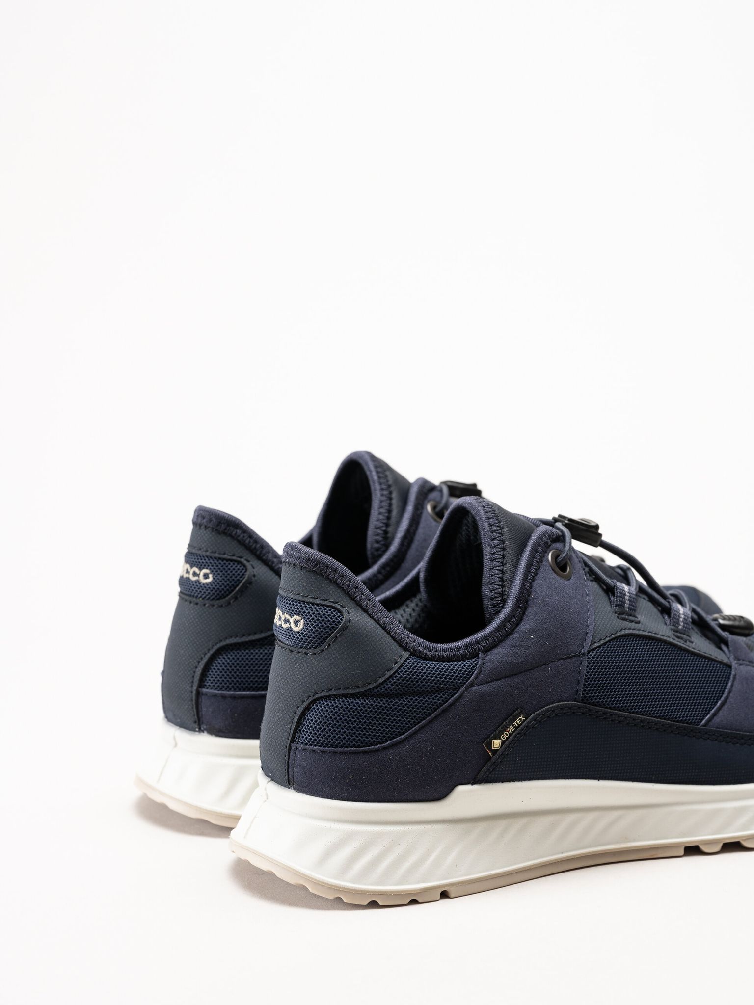 Ecco - Exostride W Low Gtx - Mörkblå sneakers i mesh