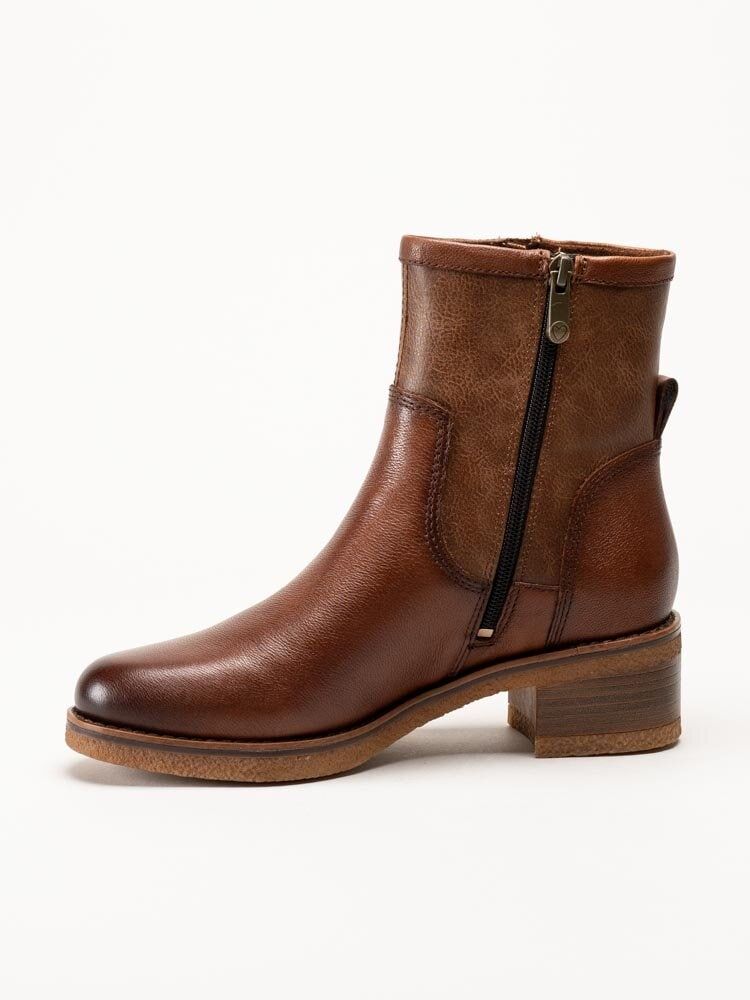 Marco Tozzi - Ljusbruna boots i skinn