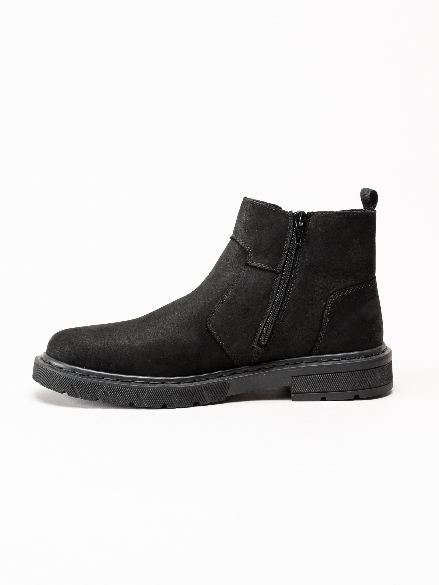 Rieker - Svarta fodrade boots i oljad nubuck