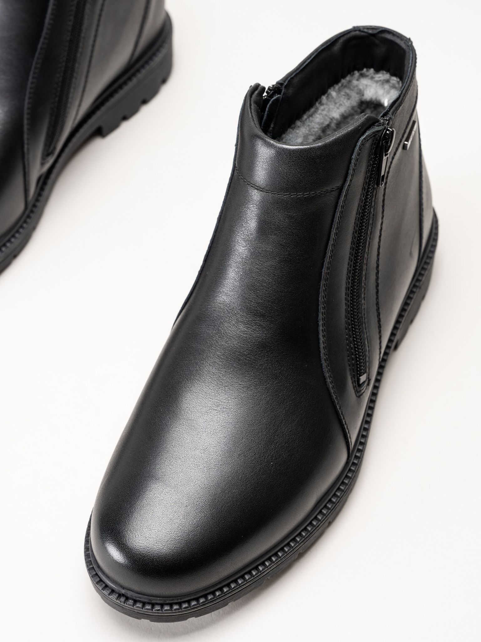 G Comfort - Svarta fårskinnsfodrade boots