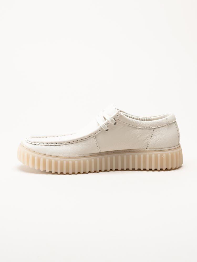Clarks - Torhill Lo G - Vita skor i mjukt skinn