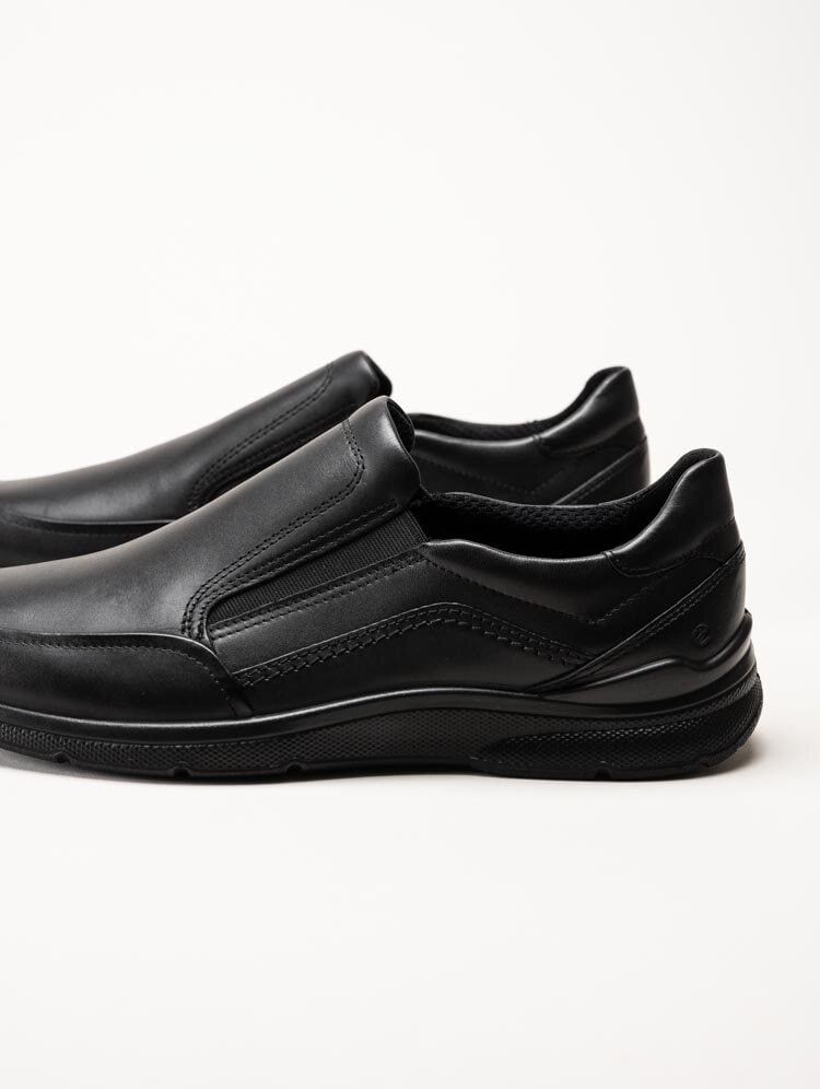 Ecco - Irving - Svarta slip on promenadskor i skinn