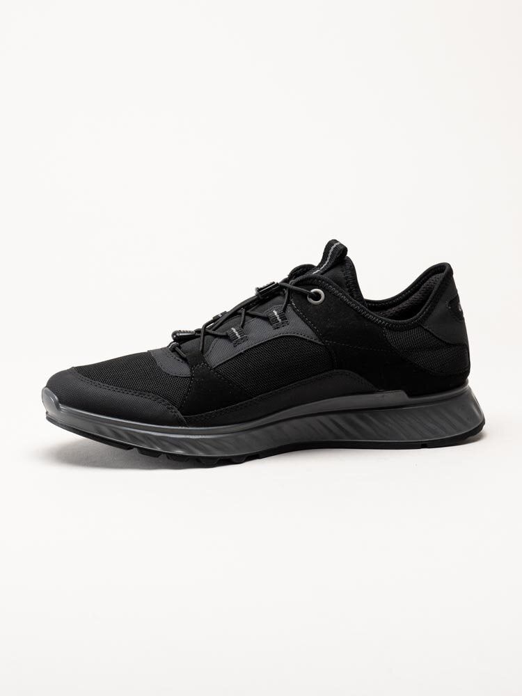 Ecco - Exostride - Svarta sportiga sneakers med Gore-Tex