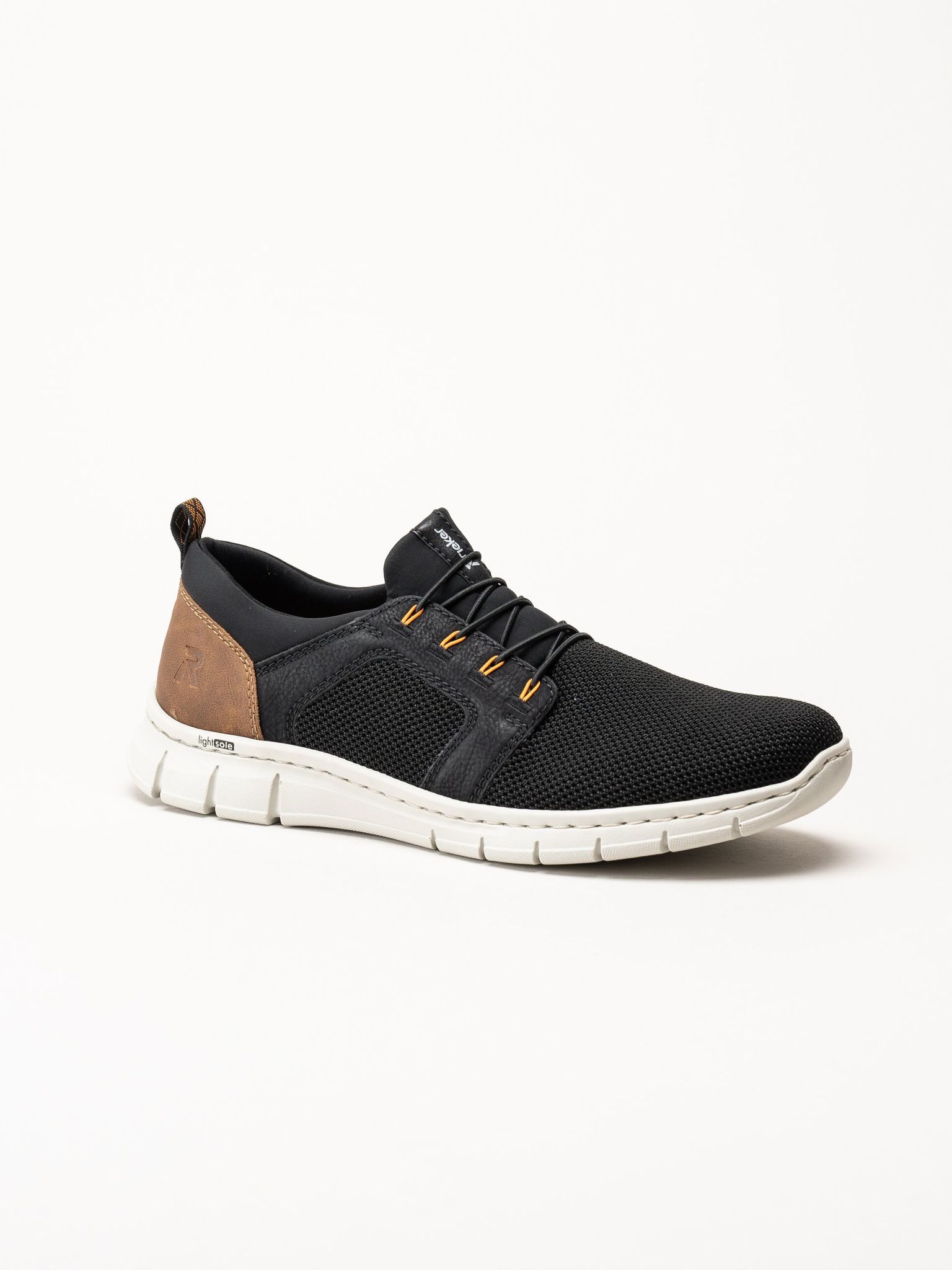 Rieker - Svarta slip on sneakers