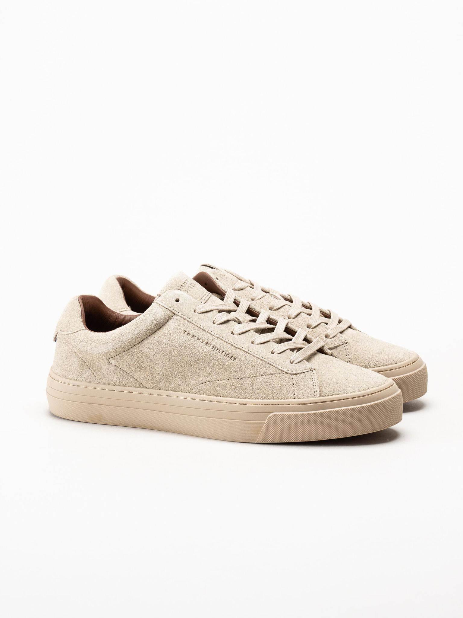 Tommy Hilfiger - Park Premium Suede - Beige sneakers i mocka