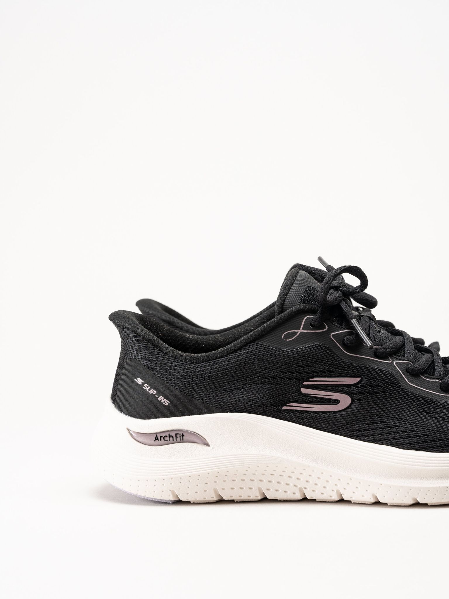 Skechers - Arch Fit 2.0 - Svarta slip-ins sneakers i mesh