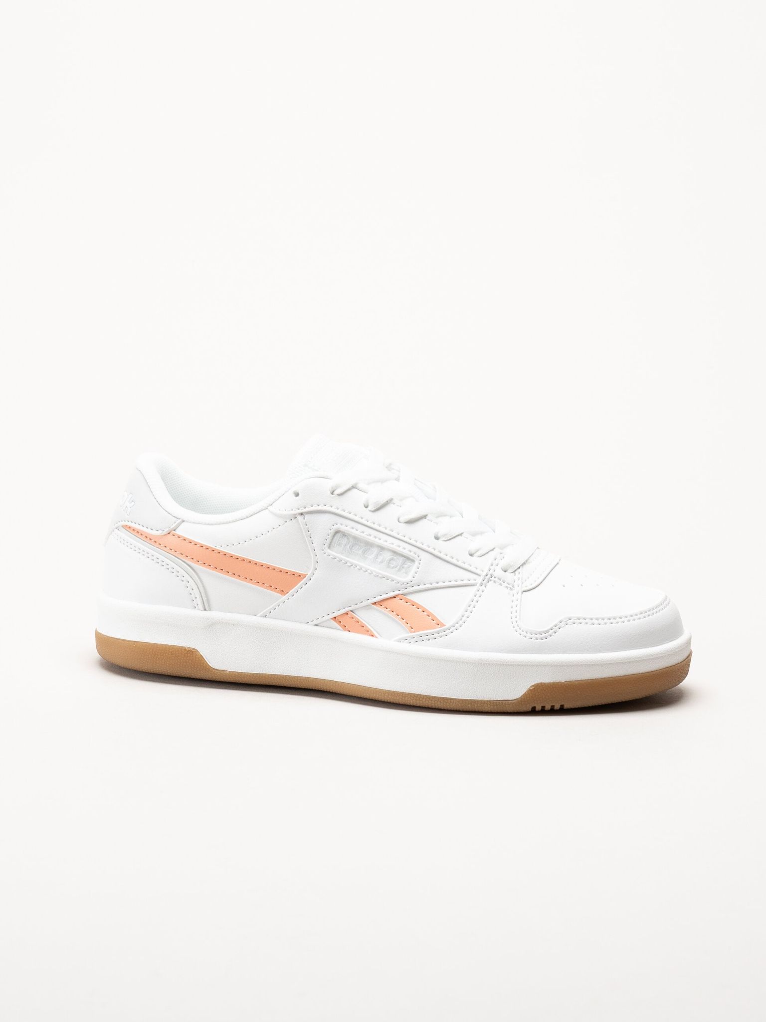 Reebok - Match PrimeV2 - Vita sneakers i skinnimitation