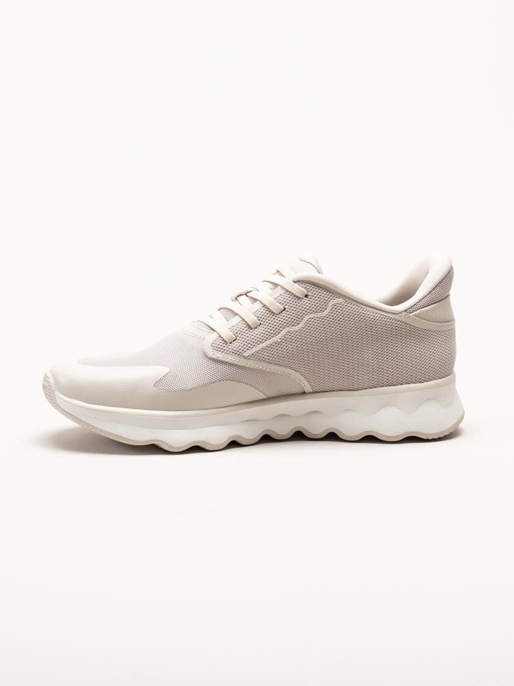 Tamaris - Beige sportiga sneakers i textil