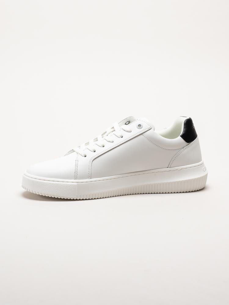 Calvin Klein - SEAMUS 20L - Vita sneakers i skinn