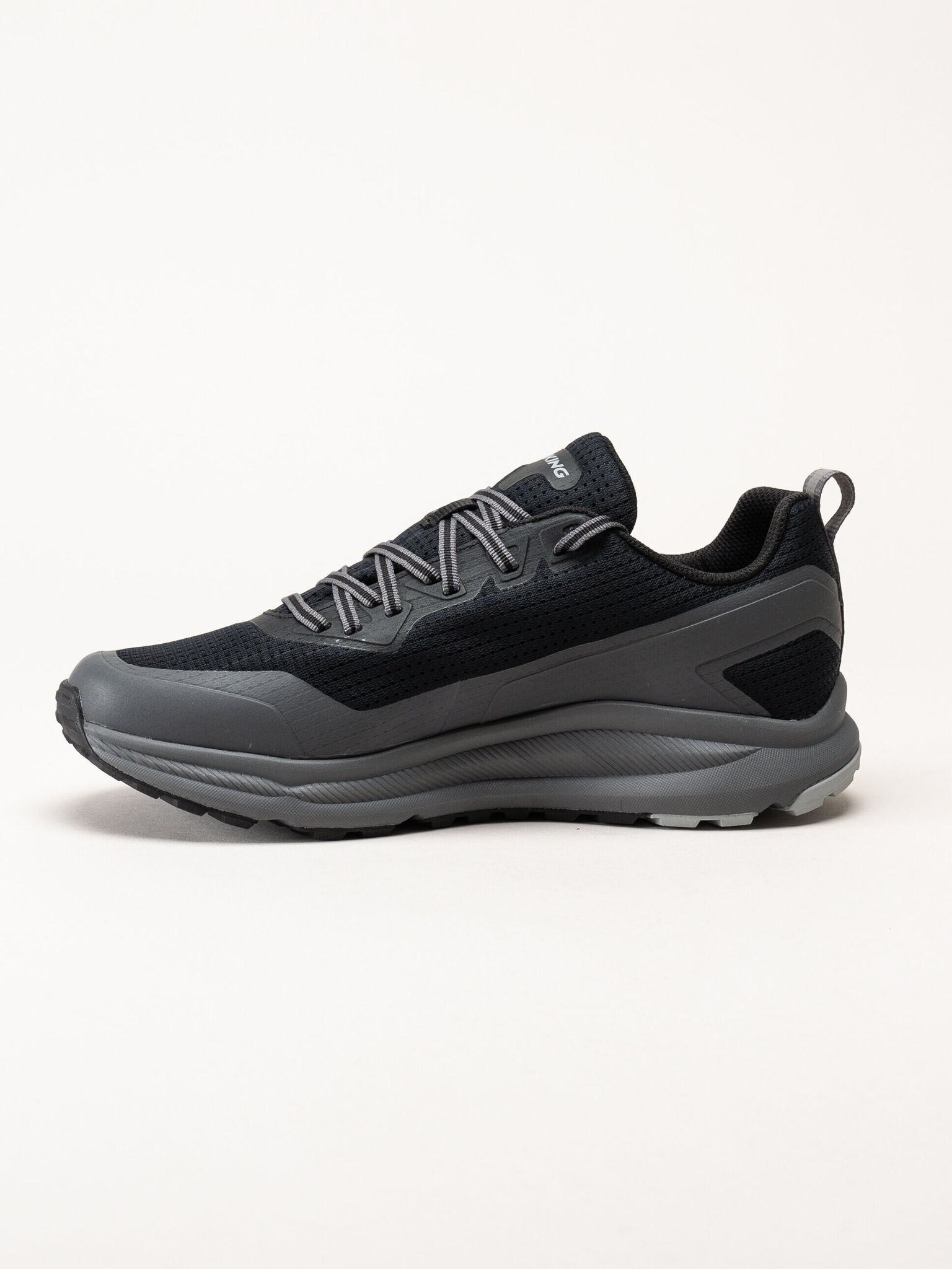 Viking Footwear - Motion Low GTX M - Svarta hybridskor med Gore-Tex