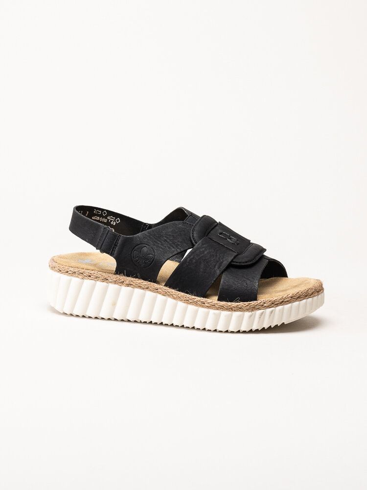 Svarta sandaler i skinnimitation