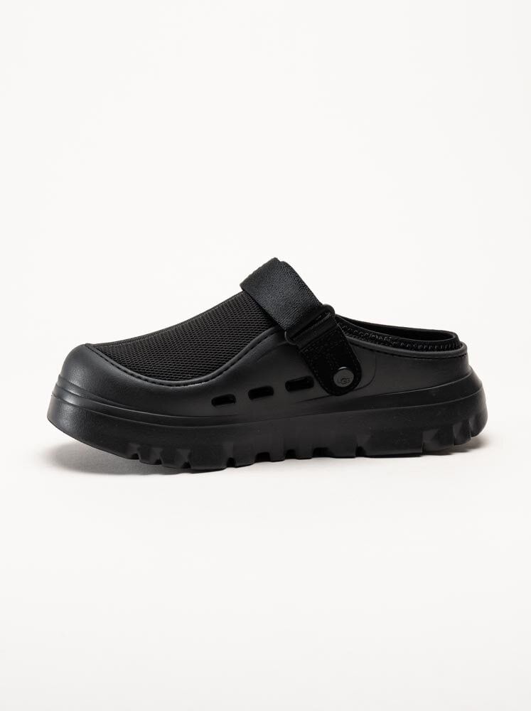 UGG - M PeakMod - Svarta clogs med platå