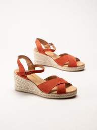 Alberville - Vendy Suede Elche - Röda kilklackade sandaletter i mocka