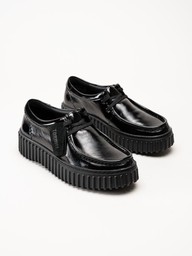 Clarks - Torhill Bee - Svarta snörskor i lack